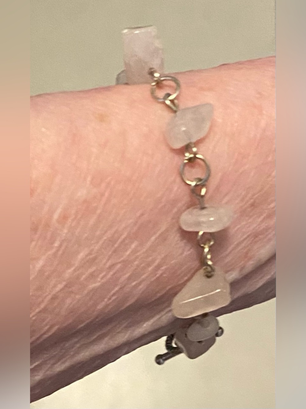 Handcrafted crystal chip bracelets - Picture 3 of 4